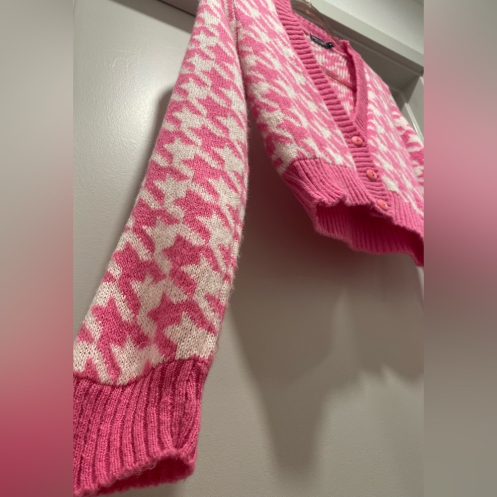 NastyGal Got Knit Right Barbiecore Pink & White Houndstooth Cropped Cardigan - S - Picture 14 of 17